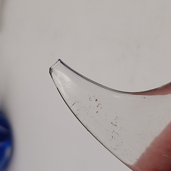 Art Glass Fish Paper Weights 4 Count - Picture 10 of 11